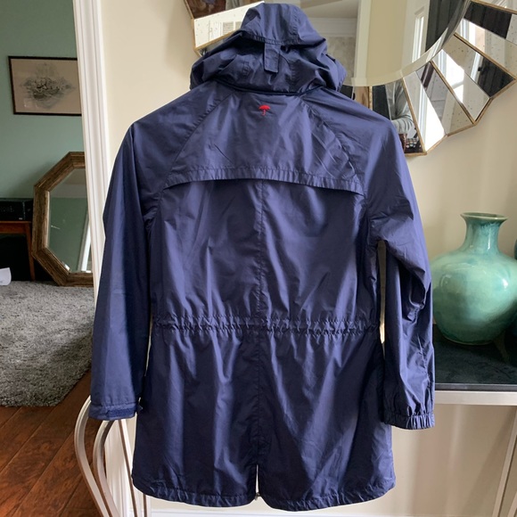 Navy women’s Peter Millar waterproof rain jacket - Picture 2 of 7